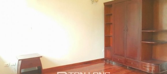 4 Schlafzimmer Villa in Tay Ho, Vietnam, Nr. 1907 8