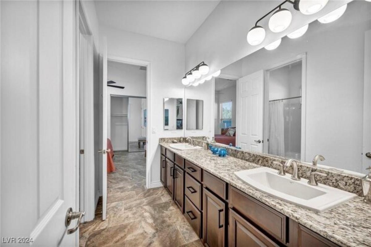 4 bedrooms House in Las Vegas, USA No. 395047