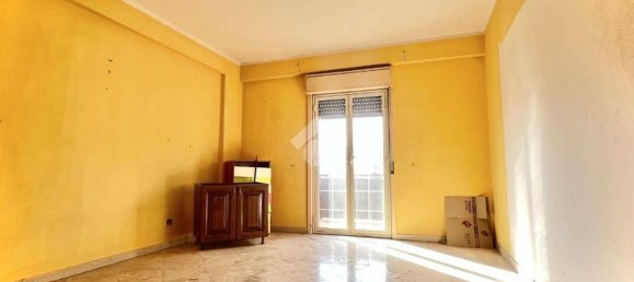 2 chambres Appartement à Palermo, Italy No. 52259 17