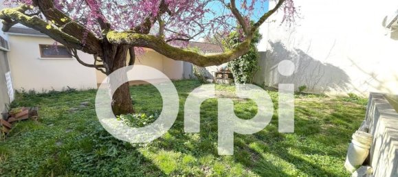 Casa de 5 dormitorios en Antony, France No. 149296 4