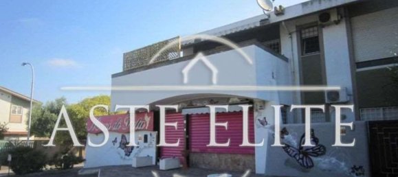 4 rooms Apartment in Anzio, Italy No. 32463 2