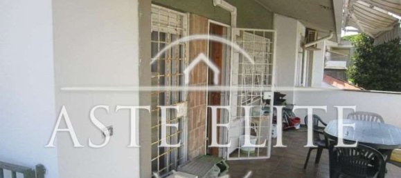 4 rooms Apartment in Anzio, Italy No. 32463 6