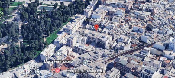 5 rooms Apartment in Andria, Italy No. 180125 4