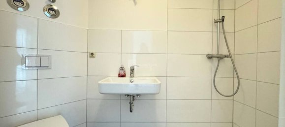 4 bedrooms House in Schwerin, Germany No. 63235 6