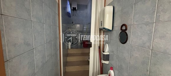 100m² Commercial property in Casale Monferrato, Italy No. 271704 7