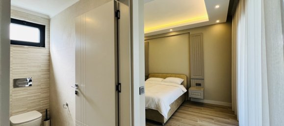 Villa de 4+1 en Kemer, Turkey No. 27161 10