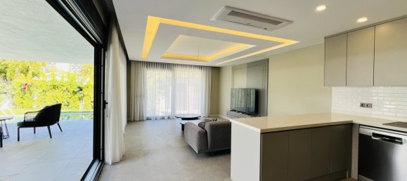 Villa de 4+1 en Kemer, Turkey No. 27161 13