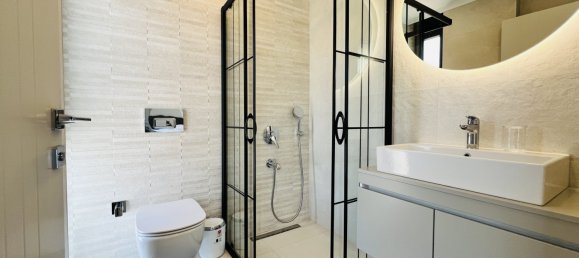 Villa de 4+1 en Kemer, Turkey No. 27161 17