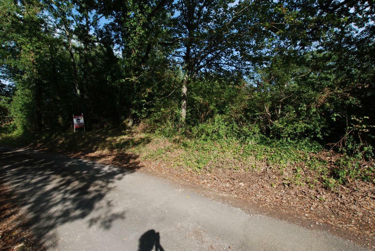 Terreno en Lot, France No. 293921