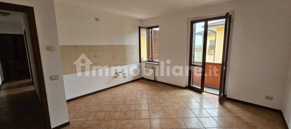 2 bedrooms Apartment in Cremona, Italy No. 120582 2