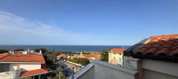 3 bedrooms Apartment in Pesaro, Italy No. 371769 20