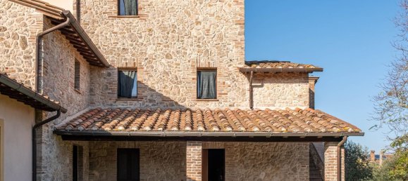 7 rooms House in Avigliano Umbro, Italy No. 107718 31