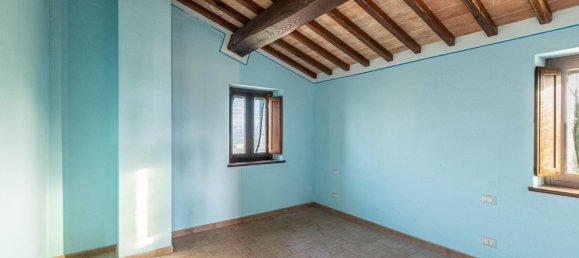 7 rooms House in Avigliano Umbro, Italy No. 107718 24