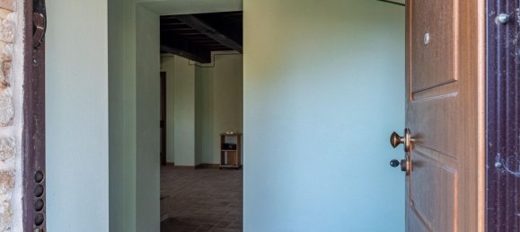 7 rooms House in Avigliano Umbro, Italy No. 107718 10