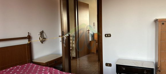 4-salle Appartement à Cortemaggiore, Italy No. 66773 4