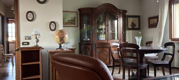 4-salle Appartement à Cortemaggiore, Italy No. 66773 15