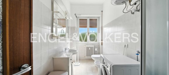 Квартира с 2 спальнями в Варесе, Италия № 365565 3