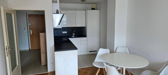 Apartamento de 1 dormitorio en Brigittenau, Austria No. 246475 8