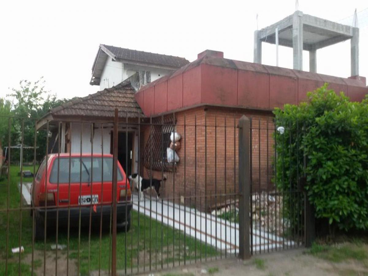 3 bedrooms House in General Rodriguez, Argentina No. 98142