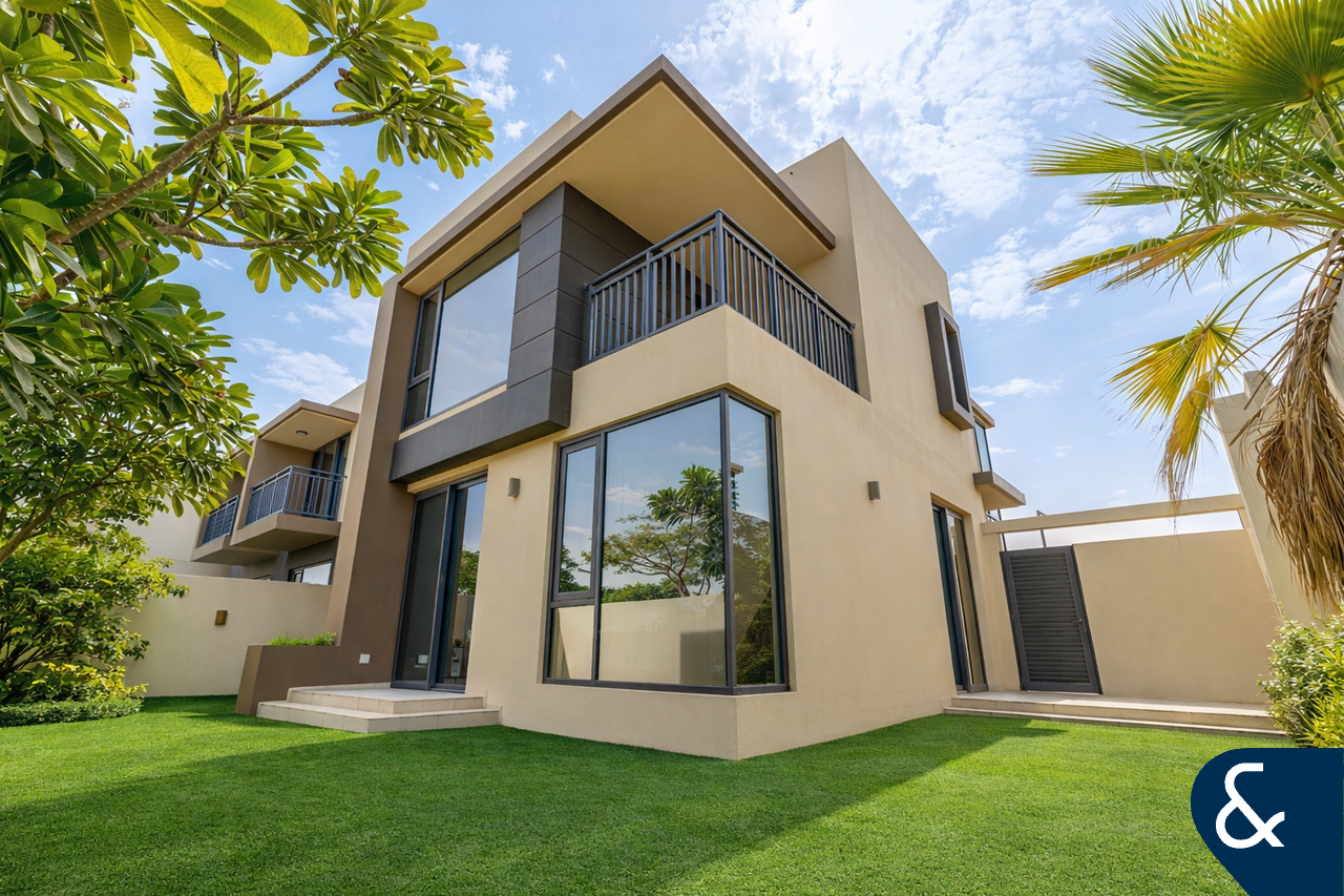 Villa T4 em Dubai Hills Estate, UAE N.º 113593