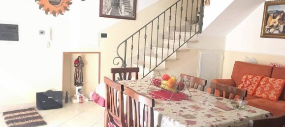 Casa de 3 habitaciónes en Bitetto, Italy No. 27258 23