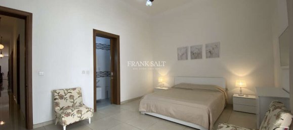 Apartamento de 2 dormitorios en Sliema, Malta No. 11732 33