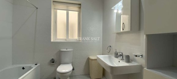 Apartamento de 2 dormitorios en Sliema, Malta No. 11732 23