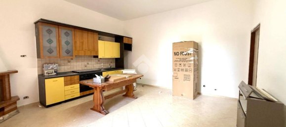 Квартира с 3 спальнями в Капена, Италия № 294221 30