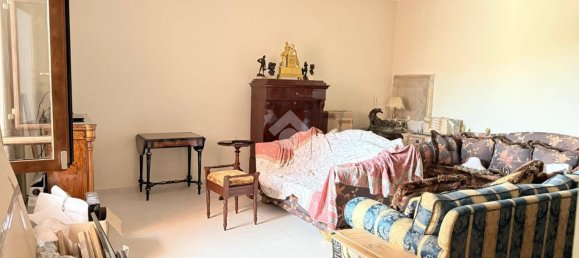 Квартира с 3 спальнями в Капена, Италия № 294221 21