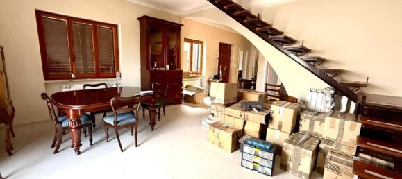 Квартира с 3 спальнями в Капена, Италия № 294221 18