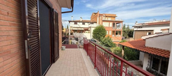 Квартира с 3 спальнями в Капена, Италия № 294221 20