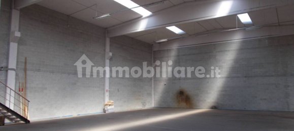 2-salle Entrepôt à Canonica d'Adda, Italy No. 309416 14