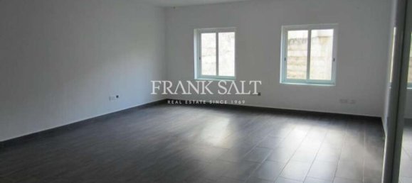 Büro in Fgura, Malta 132m², Nr. 12605 11