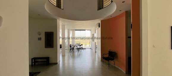 5 bedrooms Villa in Aradippou, Cyprus No. 5199 18