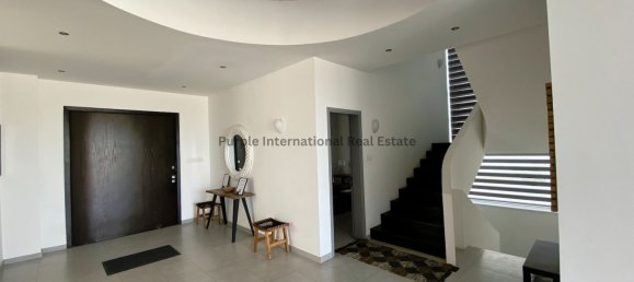 5 bedrooms Villa in Aradippou, Cyprus No. 5199 19