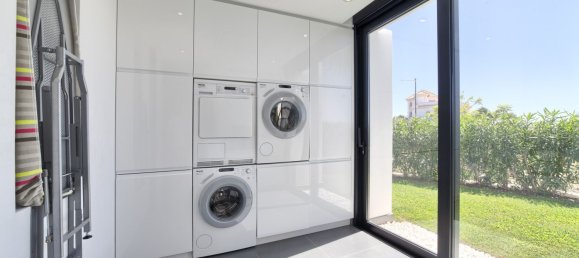 5 Schlafzimmer Villa in Malaga, Spain, Nr. 120984 17