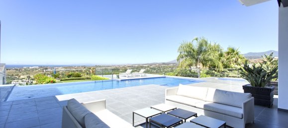 5 Schlafzimmer Villa in Malaga, Spain, Nr. 120984 33