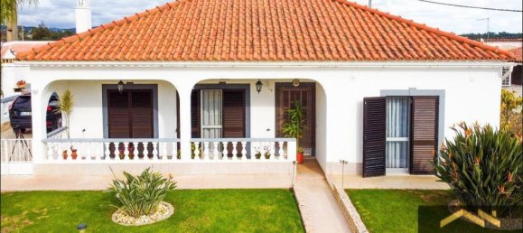 3 Schlafzimmer Villa in Almancil, Portugal, Nr. 92176 9