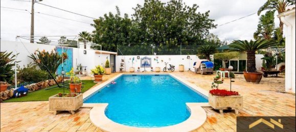3 Schlafzimmer Villa in Almancil, Portugal, Nr. 92176 3