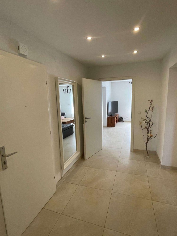 Apartamento T4 em Stuttgart, Germany N.º 222637