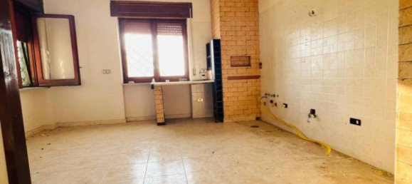 3 غرف نوم شقة في Giugliano in Campania, Italy رقم 179725 11