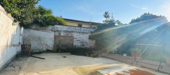 3 غرف نوم شقة في Giugliano in Campania, Italy رقم 179725 5