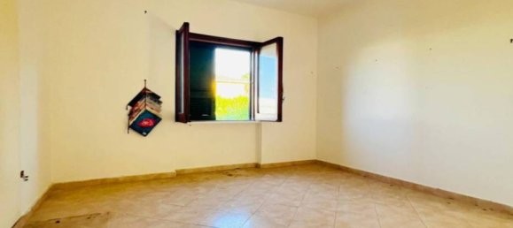 3 غرف نوم شقة في Giugliano in Campania, Italy رقم 179725 17