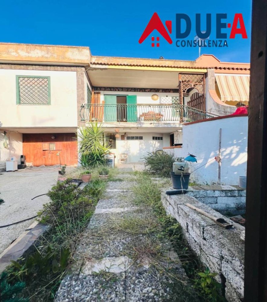 3 غرف نوم شقة في Giugliano in Campania, Italy رقم 179725