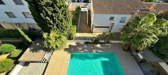 Квартира с 2 спальнями в Розы, Испания № 113354 12