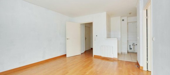 1 bedroom Apartment in Chatillon, France No. 351851 4