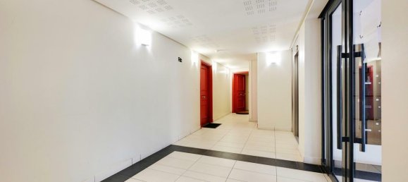 1 bedroom Apartment in Chatillon, France No. 351851 12