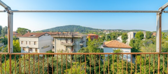 1156m² Building in Tavernerio, Italy No. 167735 4