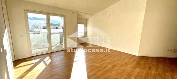 2 bedrooms Apartment in Riva del Garda, Italy No. 218131 3