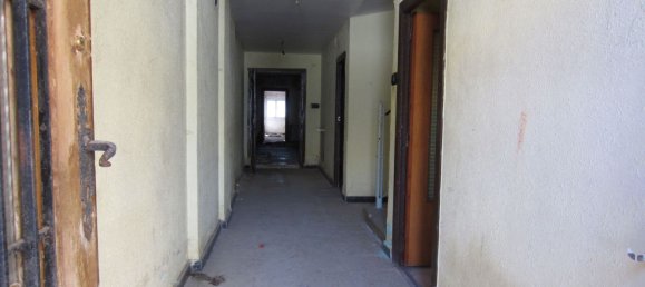 5 غرف نوم منزل في Zaragoza, Spain رقم 153410 12